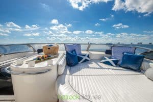 84' Sunseeker exterior day bed
