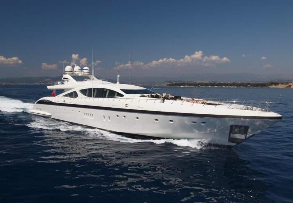 buy luxury yacht miami