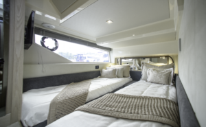 Sessa F48 INT_VAZ6330